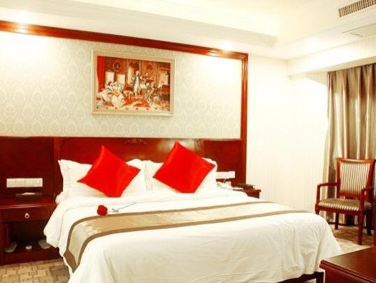 ננינג Vienna Hotel Chaoyang חדר תמונה