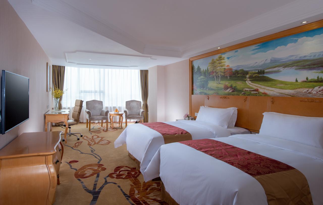 ננינג Vienna Hotel Chaoyang מראה חיצוני תמונה